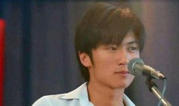 谢霆锋爆料四哥视频播放,揭秘娱乐圈不为人知的一面